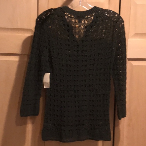 New XS Coldwater Creek sweater - Picture 3 of 4